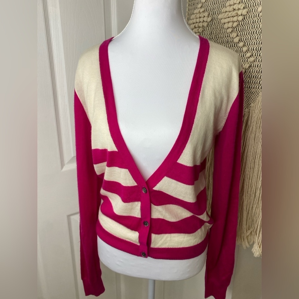 NWOT QUINN Pink and Cream Striped Women's Sweater